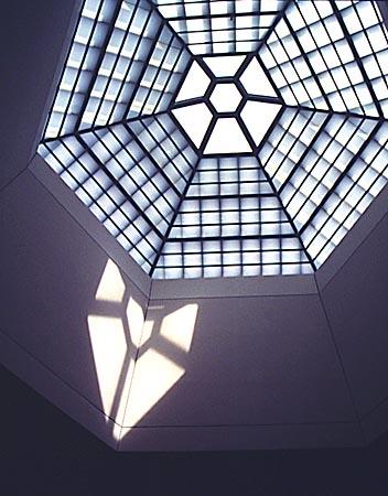 Window Octagon.jpg